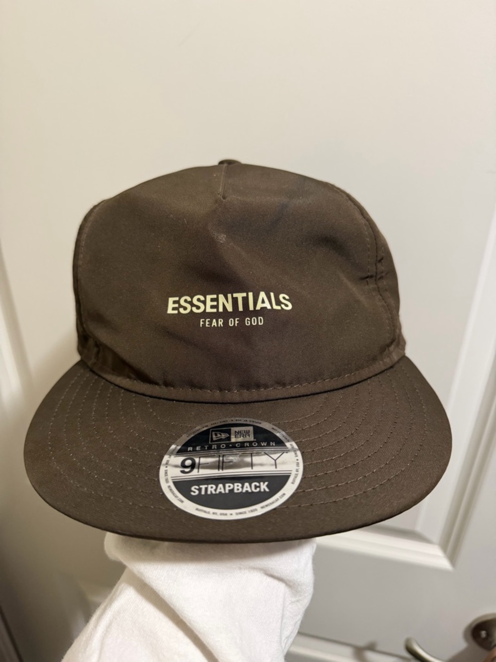 Fear of God Essentials x New Era Retro Crown 9Fifty Strapback Cap 'Brown'